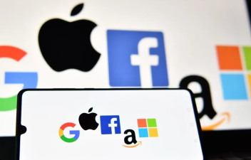 Apple or Google: Who’s Leading in Privacy?